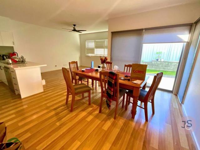 House for rent in Newcastle, Newcastle-Maitland