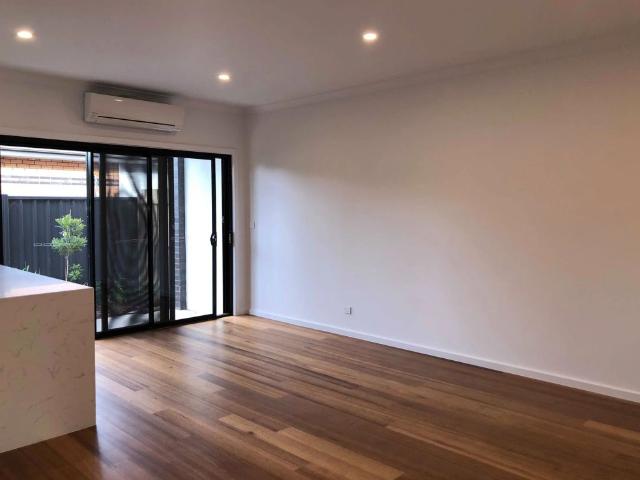 Townhouse for rent in Camerons Creek, Victoria