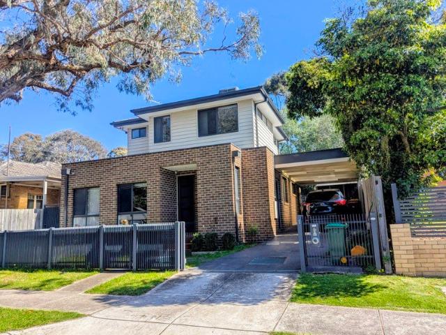 House for rent in Macleod, Melbourne
