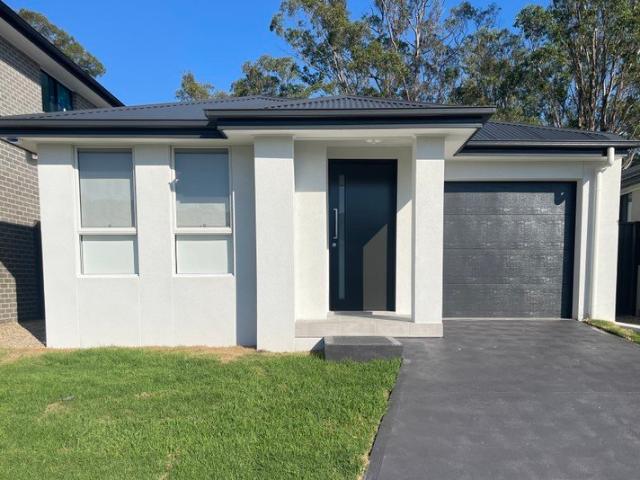House for rent in Austral, Sydney