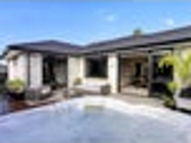 House for sale in Awhitu