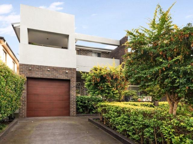 Duplex for sale in Sydney, New South Wales