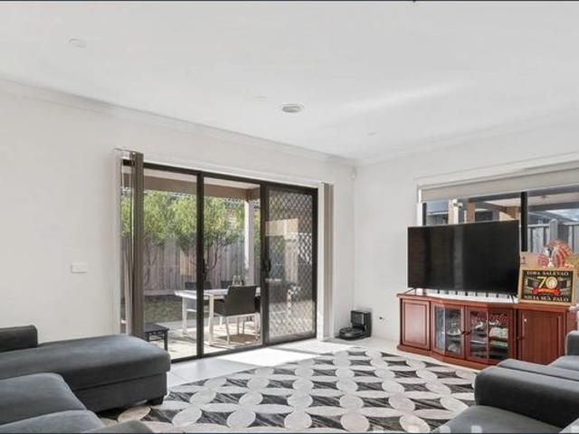 House for rent in Westbrook, Melbourne