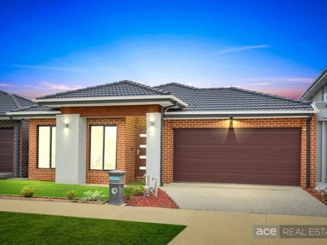 House for sale in Wollahra Rise, Melbourne
