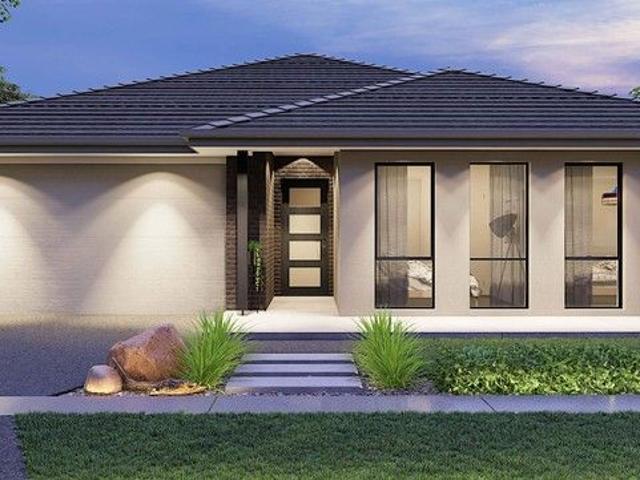 Cottage for sale in Donnybrook, Victoria