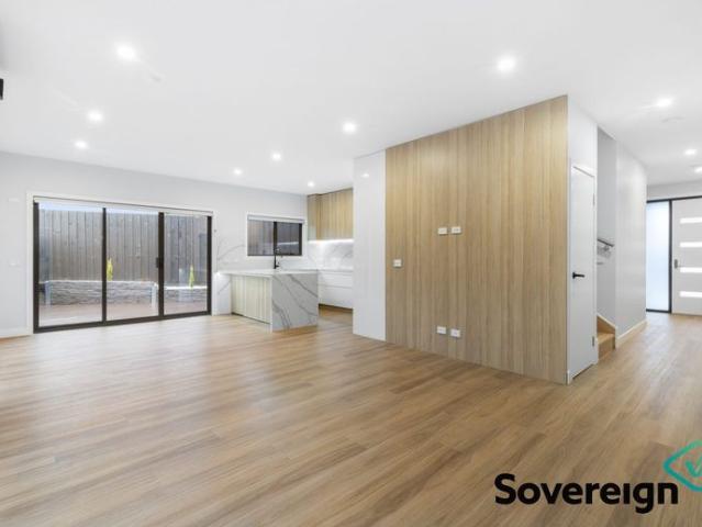 Townhouse for rent in Narre Warren, Melbourne