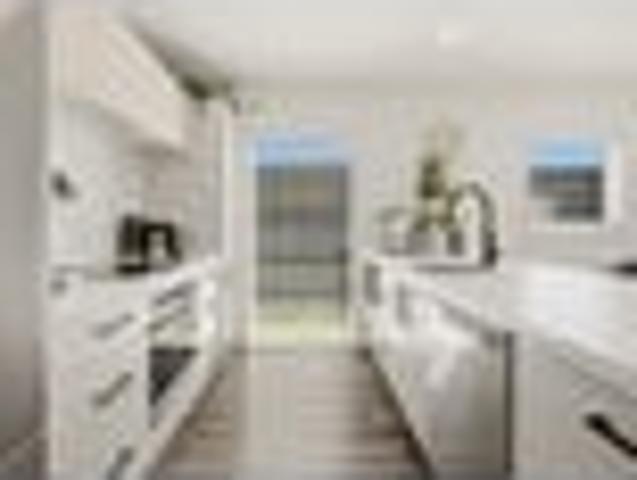 House for sale in Faringdon, Rolleston