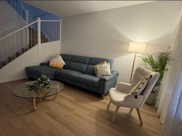 Townhouse for rent in Sydney, New South Wales