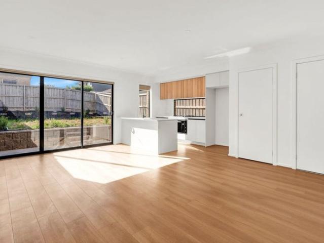 Townhouse for rent in Camerons Creek, Victoria