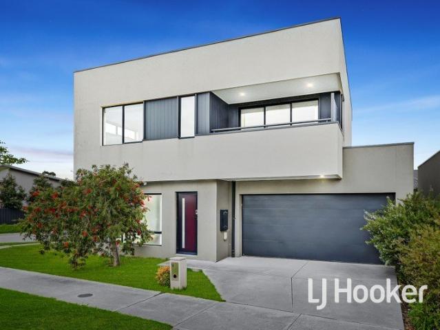 House for sale in Arcadia Estate, Melbourne