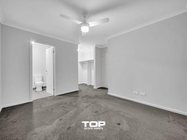Townhouse for rent in Camerons Creek, Victoria