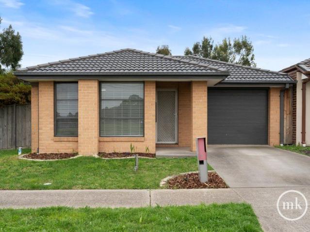 House for rent in Hazelcroft Estate, Melbourne