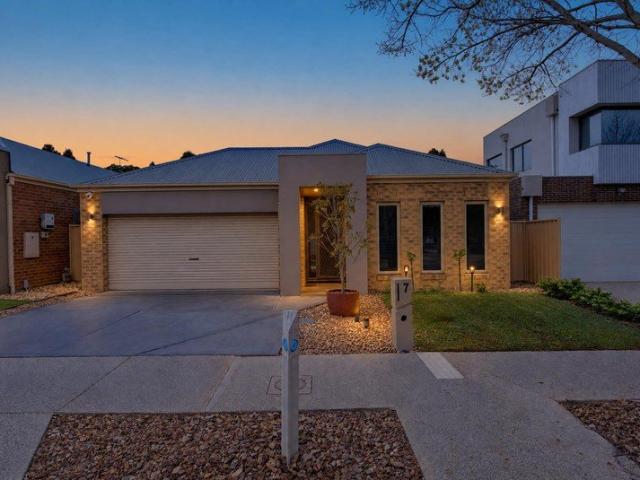 House for sale in Caroline Springs, Melbourne