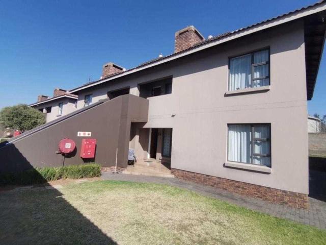 Townhouse for sale in Ekurhuleni, Gauteng