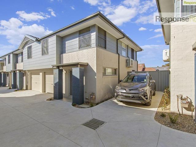 Townhouse for rent in Sydney, New South Wales