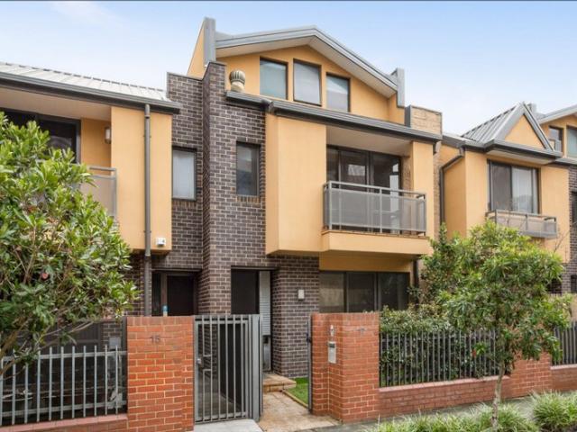 Townhouse for rent in Camerons Creek, Victoria