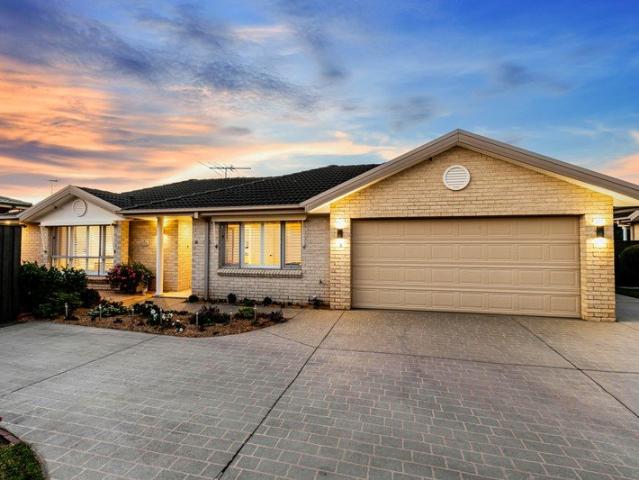 Villa for sale in Sydney, New South Wales