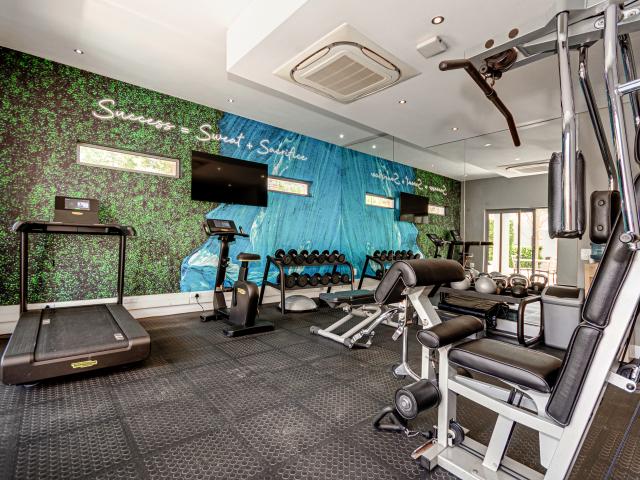 Apartment for rent in Parkwood, Rosebank
