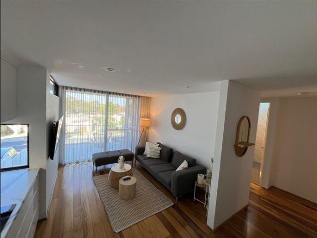 Townhouse for rent in Mount Claremont, Western Australia