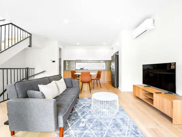 Townhouse for rent in Camerons Creek, Victoria