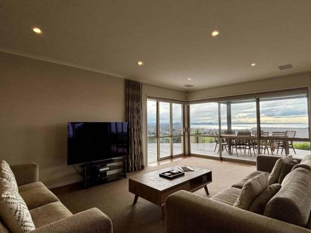 House for rent in Whangaparaoa, Oroua County