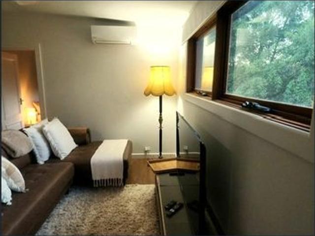 Apartment for rent in Woodend, Victoria