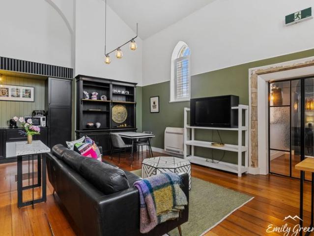 Granny Flat for rent in Hobart, Tasmania