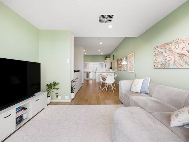 Townhouse for sale in Horseshoe Creek, South Australia