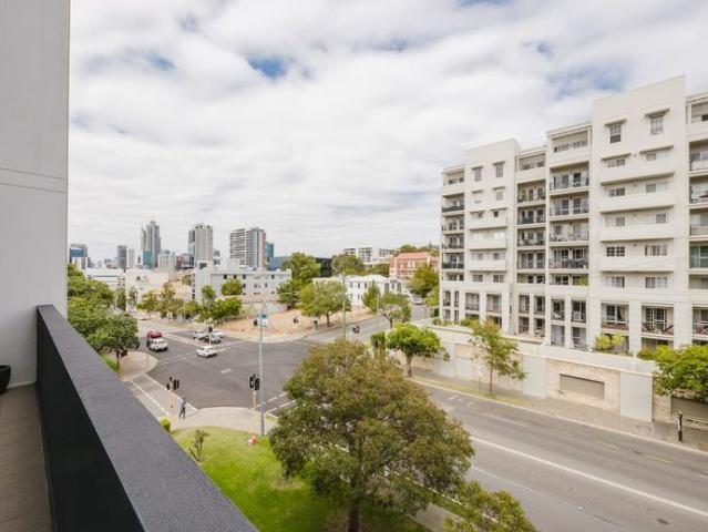 Apartment for rent in Cockburn, Western Australia