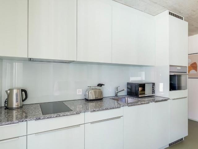 Apartment mieten in Einigen, Zürich