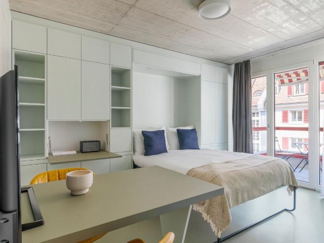 Apartment mieten in Einigen, Zürich