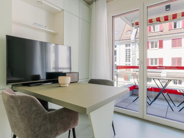 Apartment mieten in Einigen, Zürich