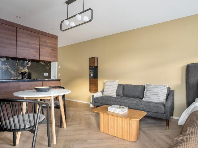 Apartment mieten in Einigen, Zürich