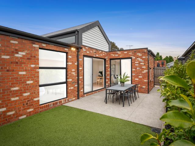 Townhouse for sale in Geelong West, Victoria