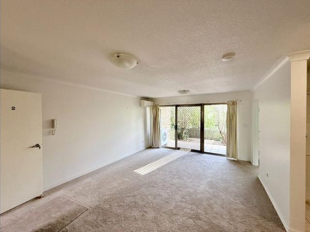 Apartment for rent in Toombul, Queensland