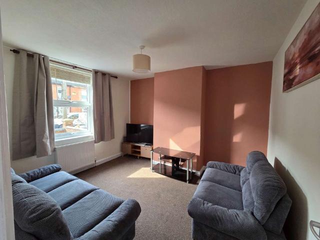 Room for rent in Pitmaston, Worcestershire