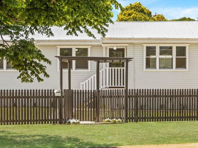 House for rent in Rangeville, Queensland