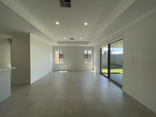 House for rent in Parklands, Western Australia