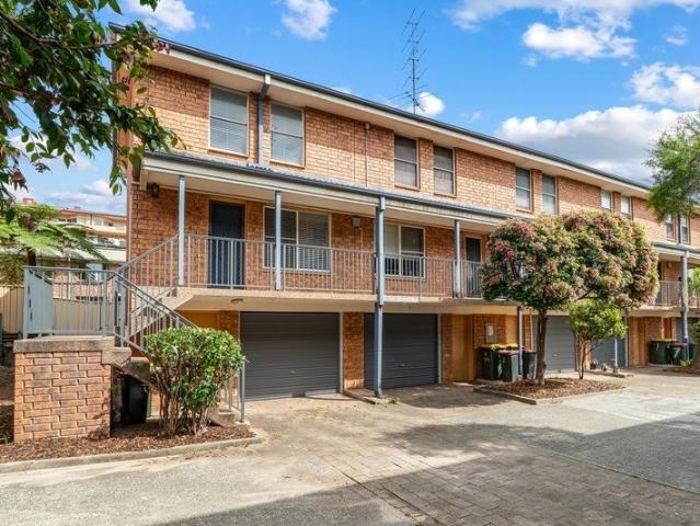 Townhouse for rent in Wollongong, Wollongong City Council