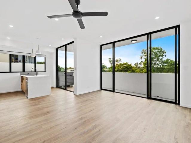 Apartment for rent in Toombul, Queensland