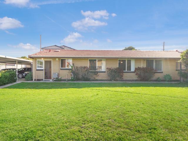 Villa for sale in Stirling, Western Australia