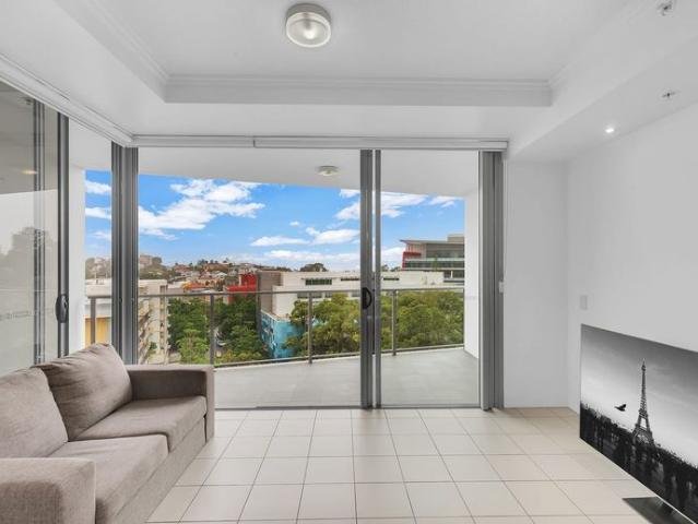Apartment for rent in Toombul, Queensland