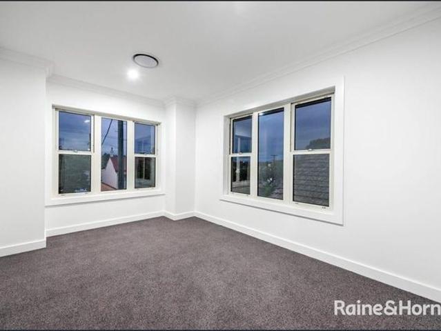 House for rent in Brisbane Grove, New South Wales