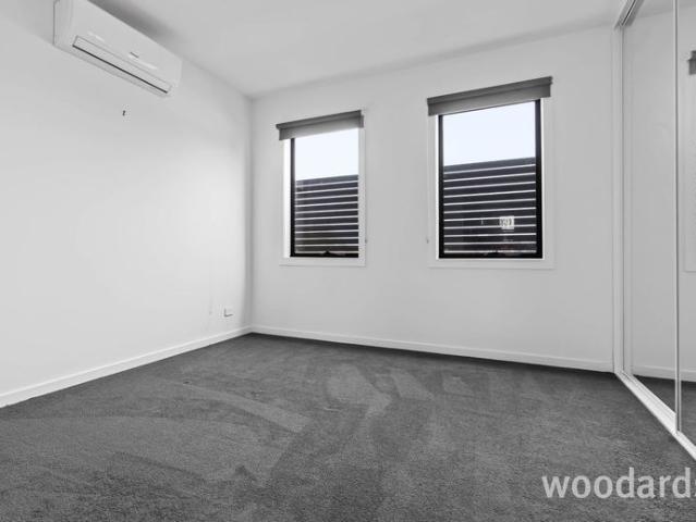 Townhouse for rent in Camerons Creek, Victoria