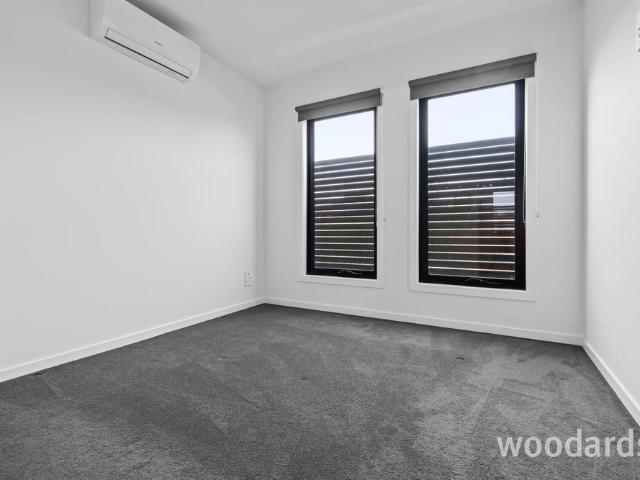 Townhouse for rent in Camerons Creek, Victoria