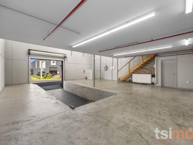 Warehouse for rent in Camerons Creek, Victoria