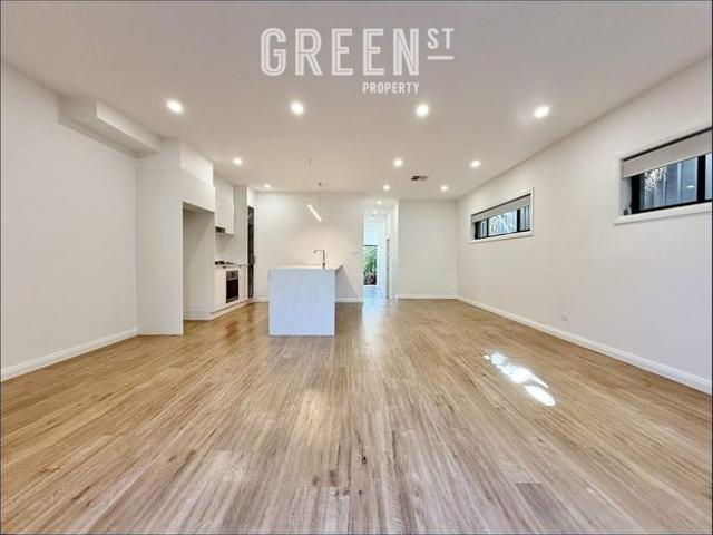 Townhouse for rent in Charlestown, Newcastle-Maitland