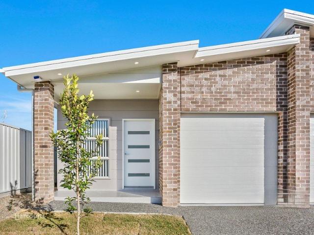 Villa for rent in Wollongong West, New South Wales