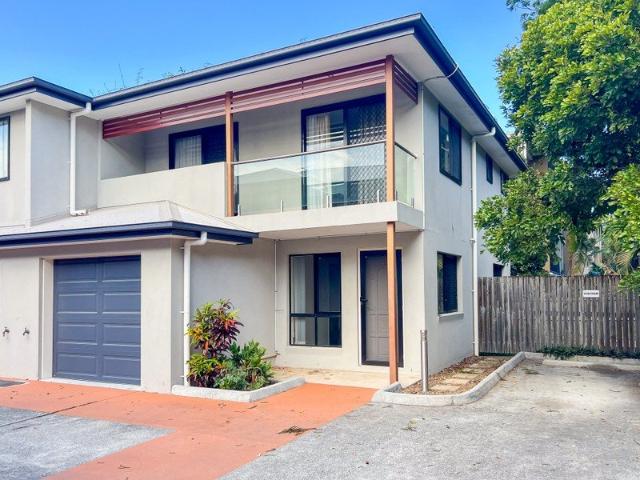 Townhouse for rent in Morningside, Greater Brisbane
