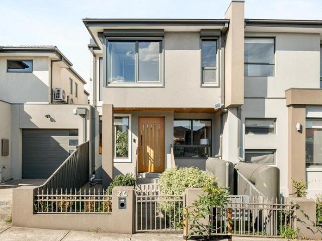 Townhouse for sale in Camerons Creek, Victoria